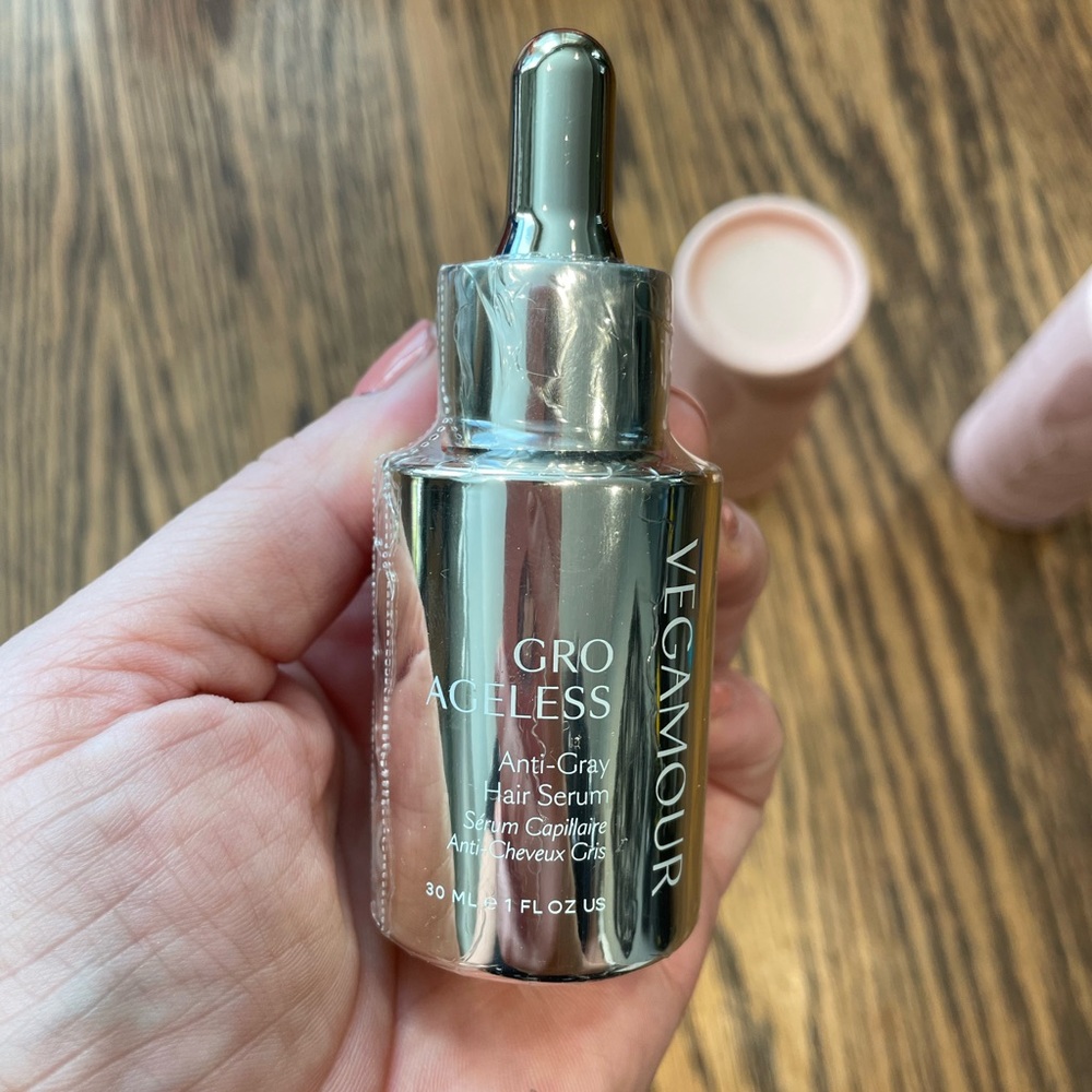 Vegamour Gro Ageless Anti-Gray Hair Serum